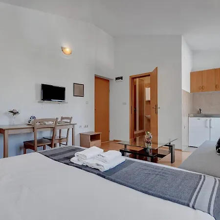 Residence Apartments Apartment