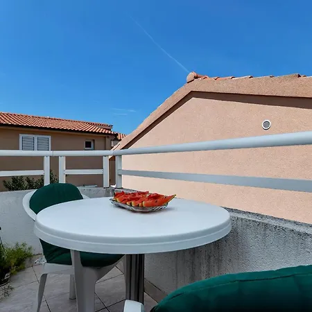 Apartment Residence Apartments Makarska